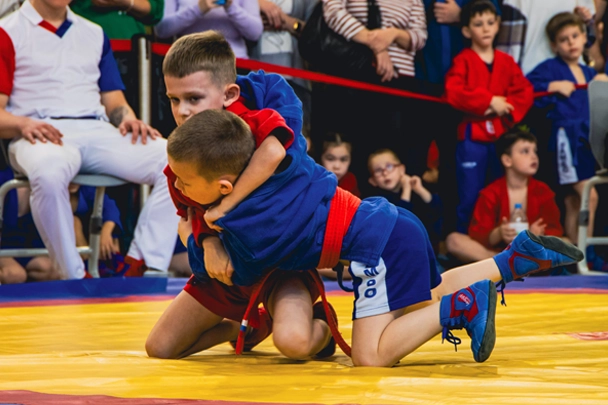 Борьба в спортивном клубе Академия Чемпионов